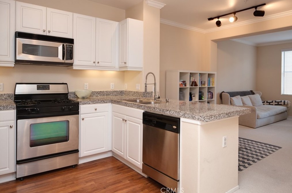3342 Watermarke Pl, Irvine, CA 92612