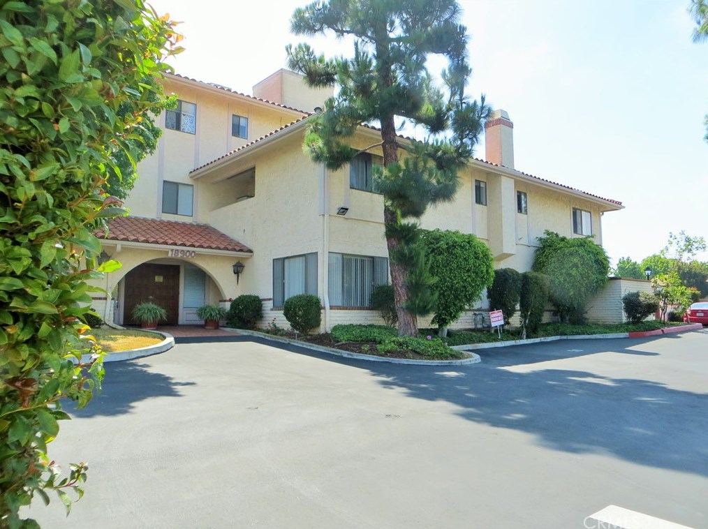 18900 Delaware St #230, Huntington Beach, CA 92648