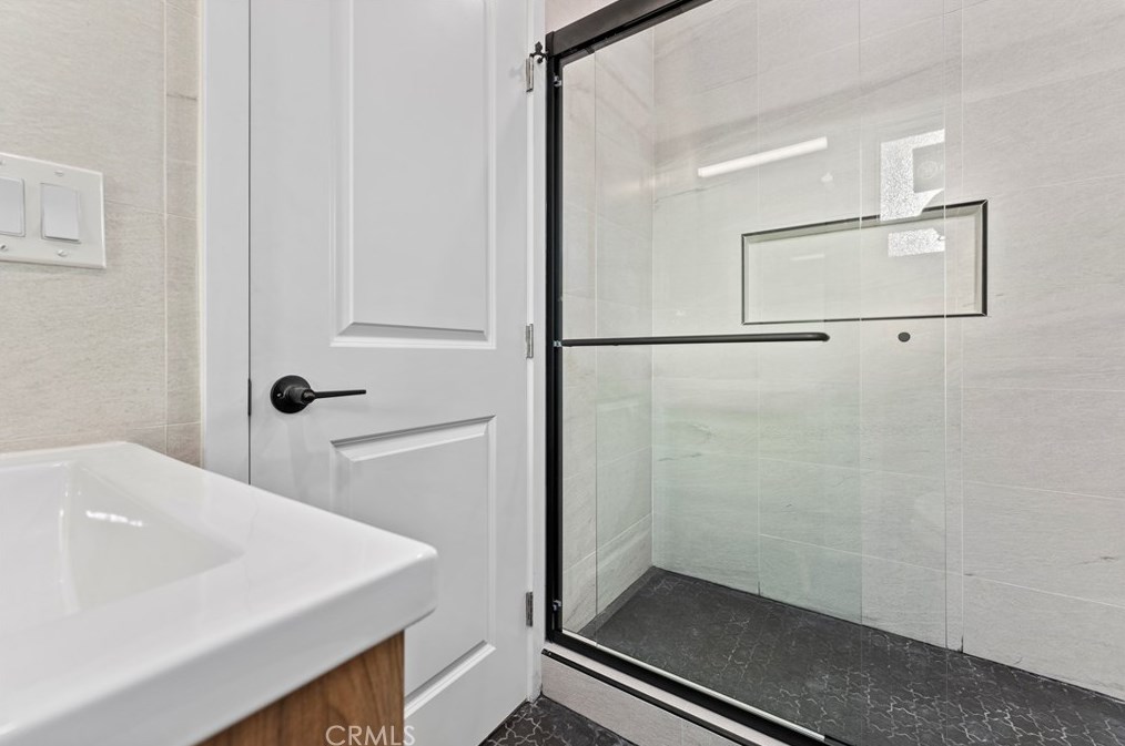 9342 Mirage Ave, Westminster CA  92683-4744 exterior