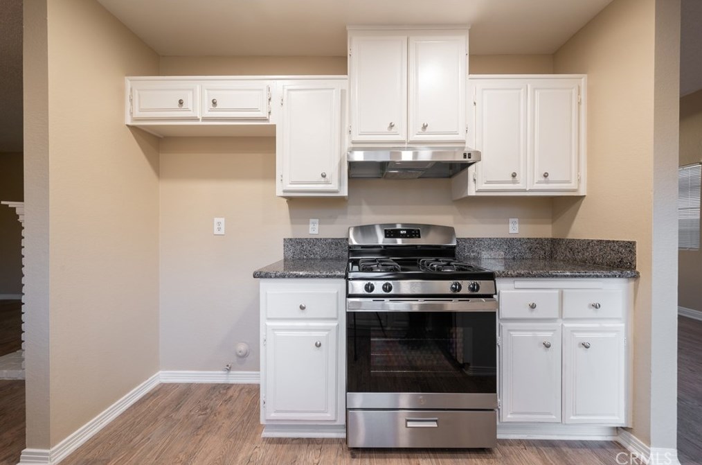 11991 Ocotillo Dr, Fontana CA  92337-2867 exterior