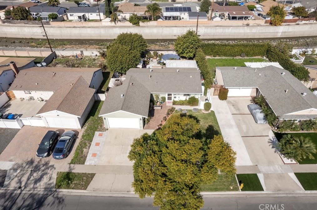 5571 Myra Ave, Cypress, CA 90630