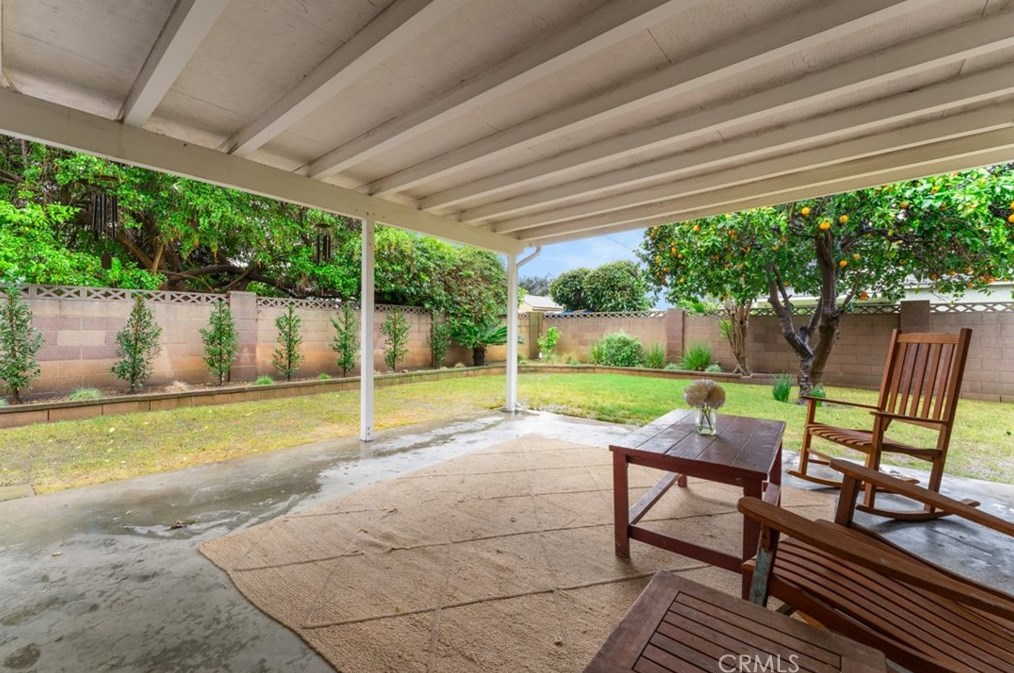 5441 Premiere Ave, Lakewood CA  90712-2009 exterior