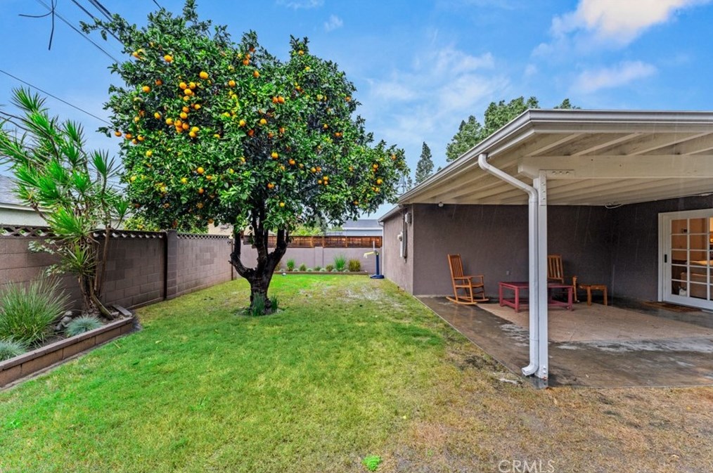 5441 Premiere Ave, Lakewood CA  90712-2009 exterior