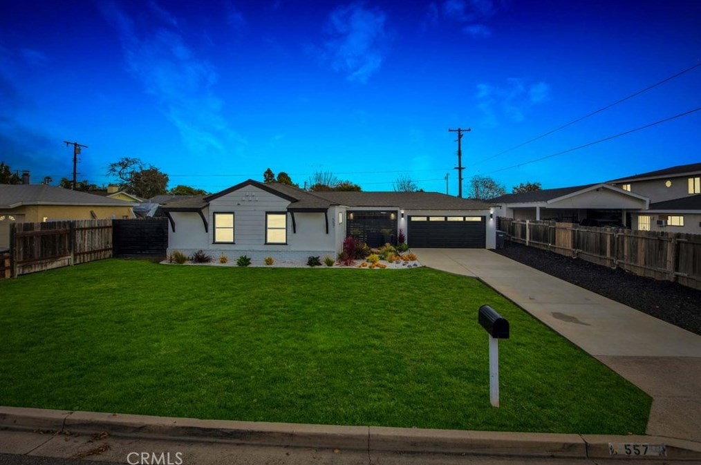 557 Rosalind Dr, Orange CA  92869-5107 exterior