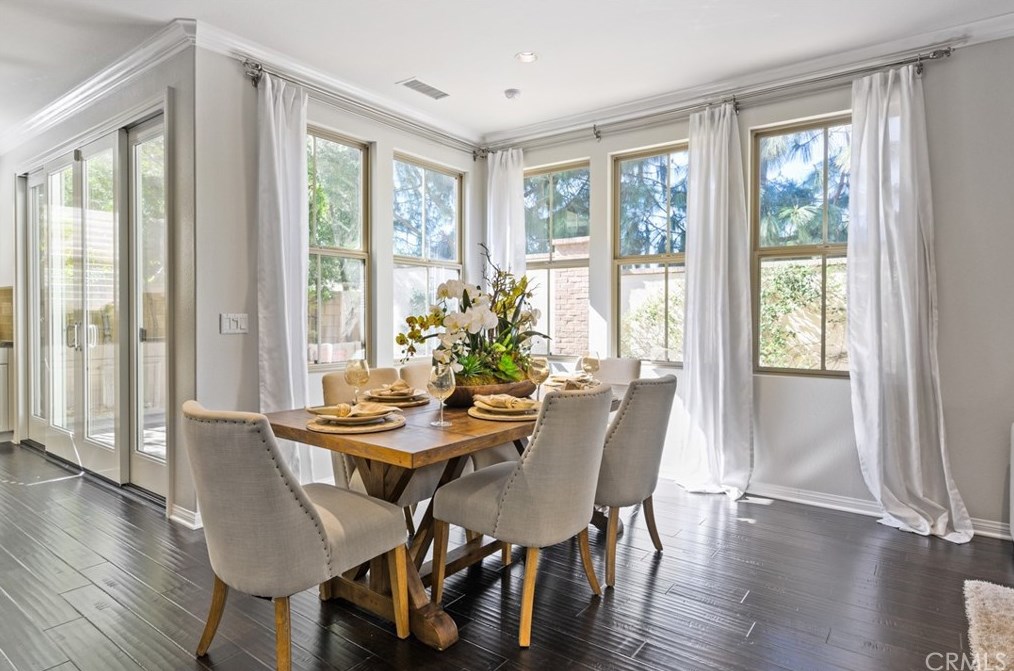 61 Serenity, Irvine CA  92618-1511 exterior