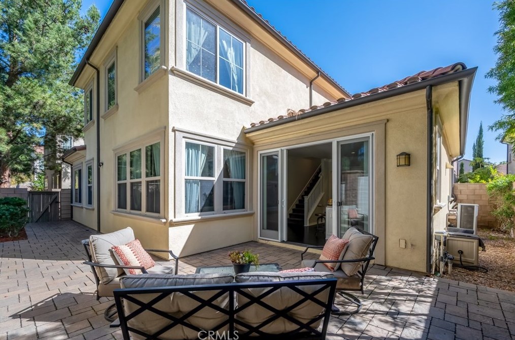 61 Serenity, Irvine CA  92618-1511 exterior