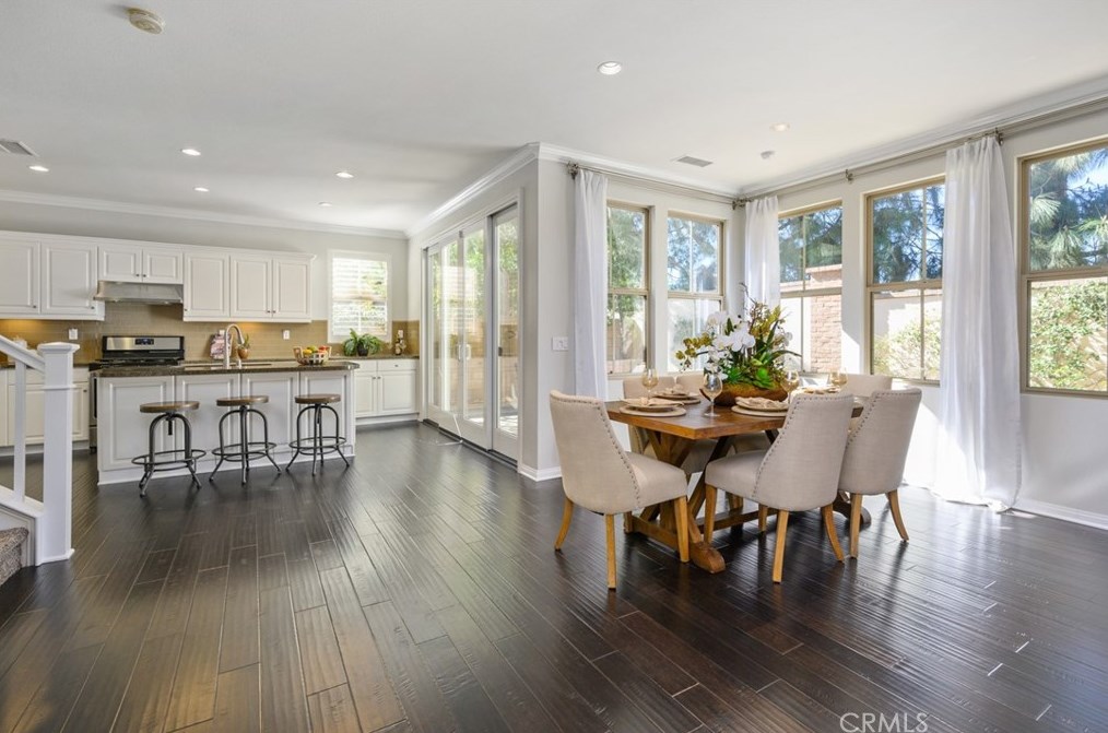 61 Serenity, Irvine CA  92618-1511 exterior