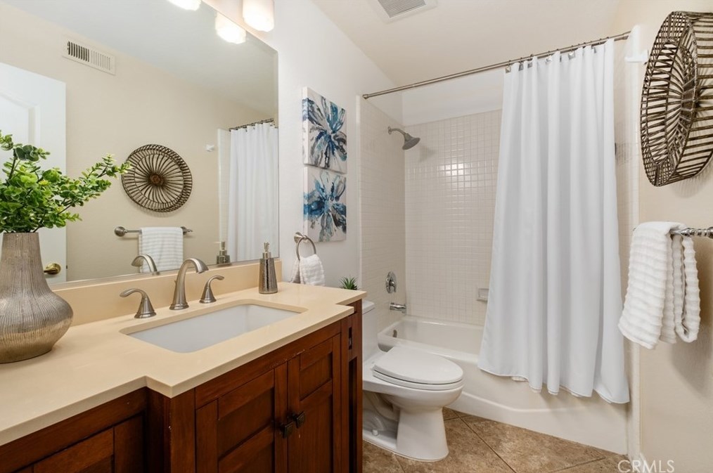 2 Malaquita, Trabuco Canyon CA  92679-4147 exterior
