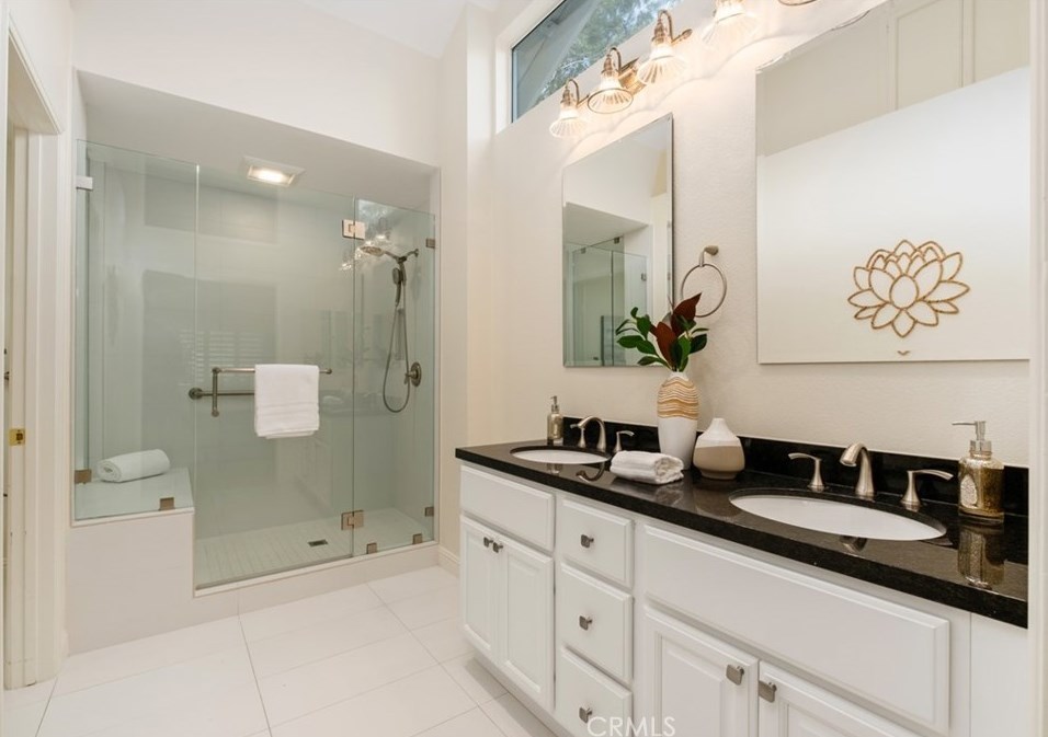 2 Malaquita, Trabuco Canyon CA  92679-4147 exterior