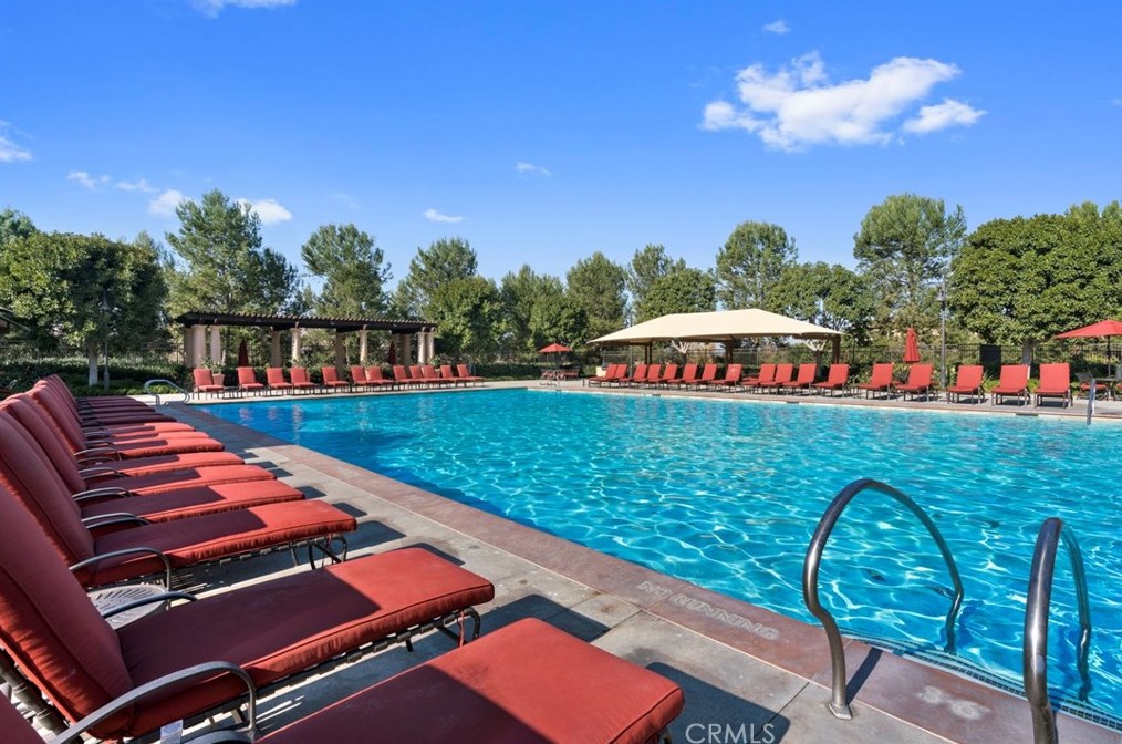 62 Livia, Irvine CA  92618-0102 exterior