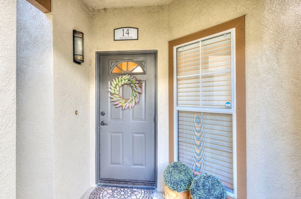 14 Via Jolitas, Trabuco Canyon, CA 92688