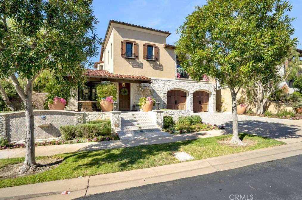 21 Shadowcast, Newport Beach, CA 92657-1647