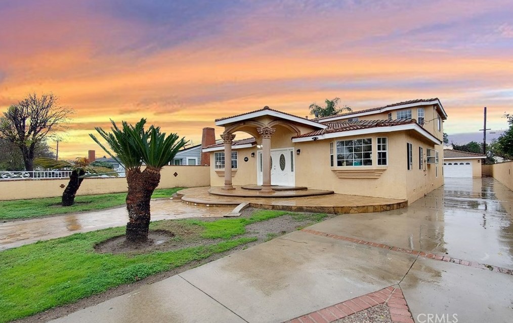 1421 N King St, Santa Ana, CA 92706