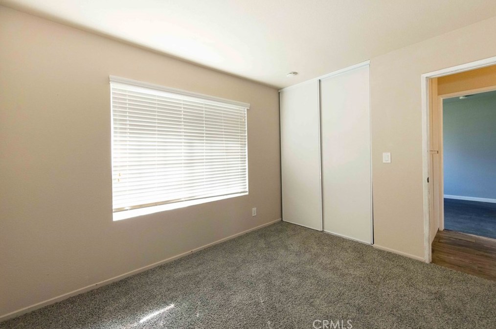 6818 Canoga Pl, Riverside CA  92504-2101 exterior