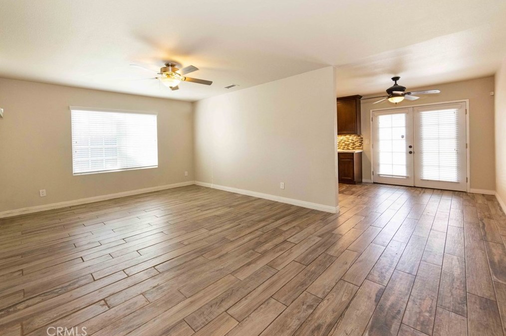 6818 Canoga Pl, Riverside CA  92504-2101 exterior