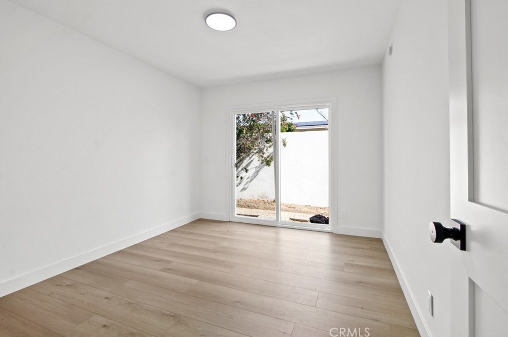 9361 Candlewood Dr, Huntington Beach CA  92646-4725 exterior