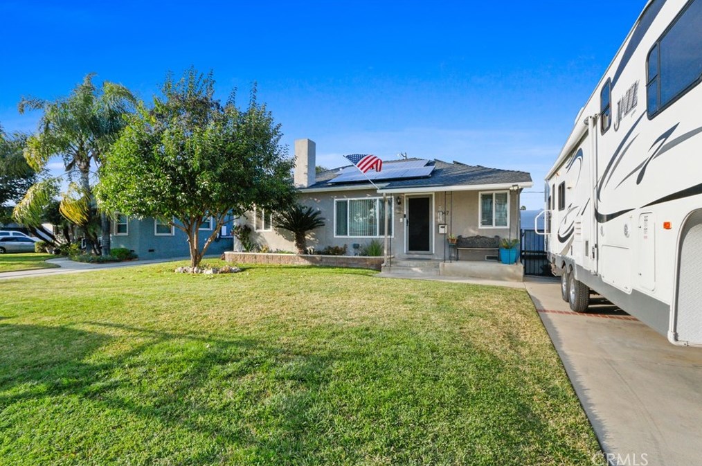 1047 E Idahome St, West Covina, CA 91790