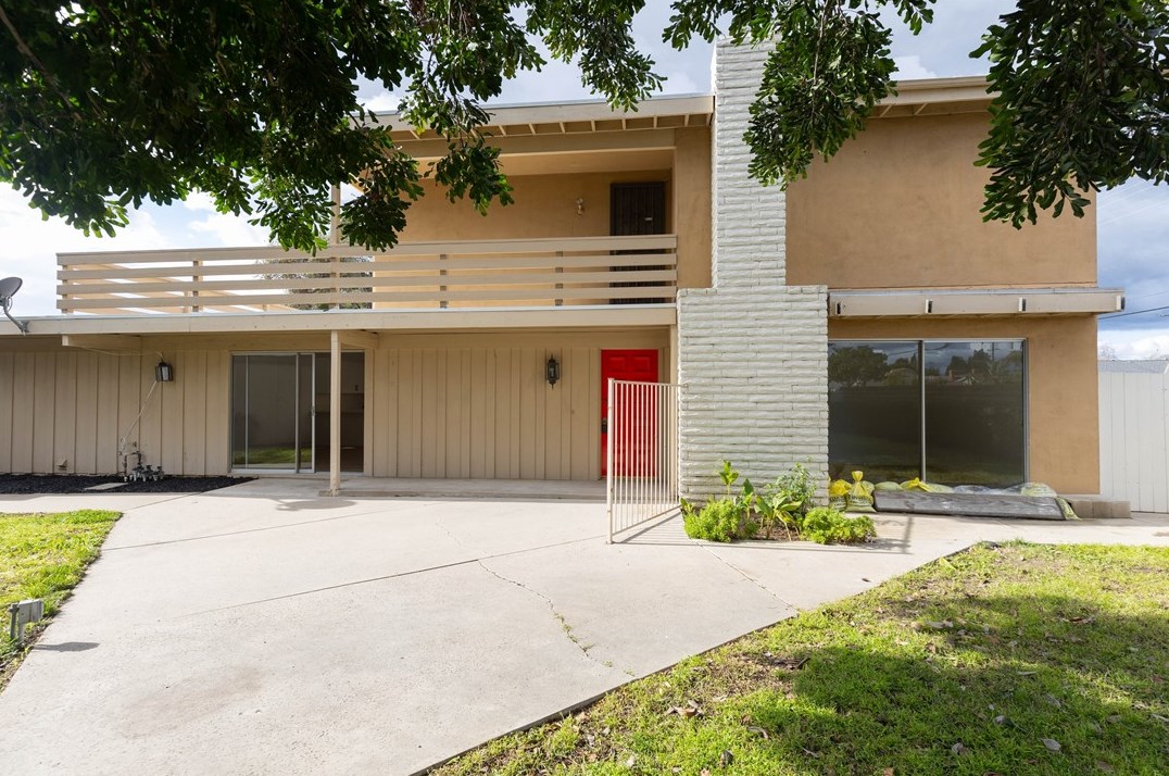 1291 Walden Ln, Tustin, CA 92780-5742
