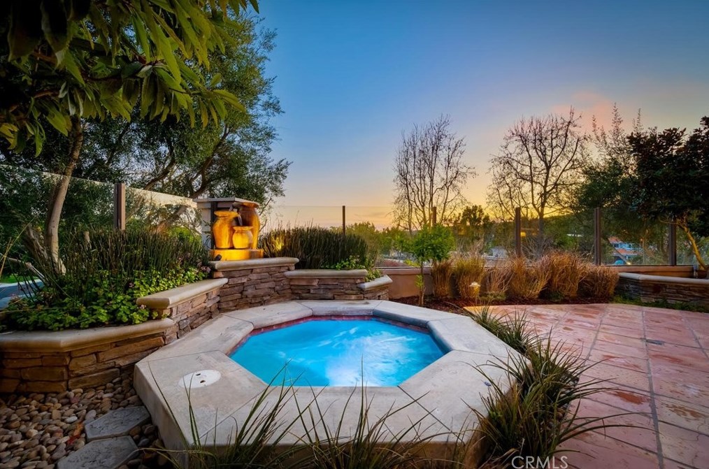29 Bridington, Laguna Beach, CA 92677