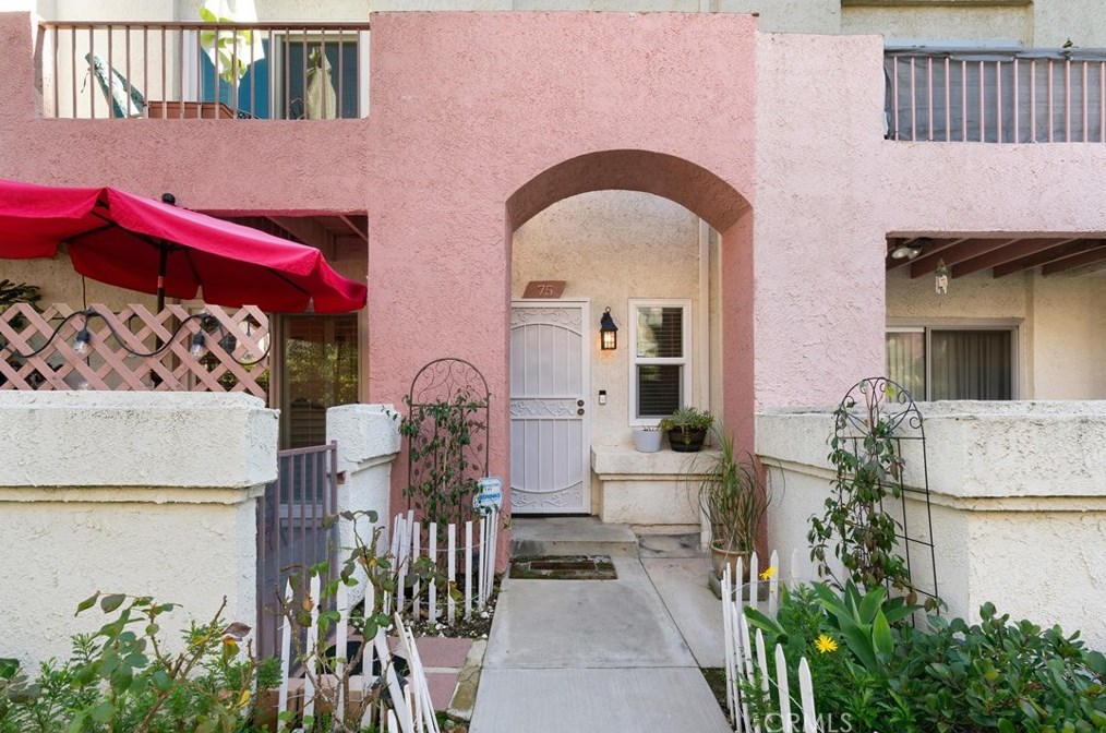 12411 Osborne St #75, Los Angeles, CA 91331