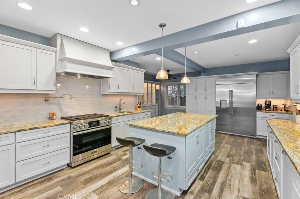 1433 1st St, Long Beach, CA 90802-5729