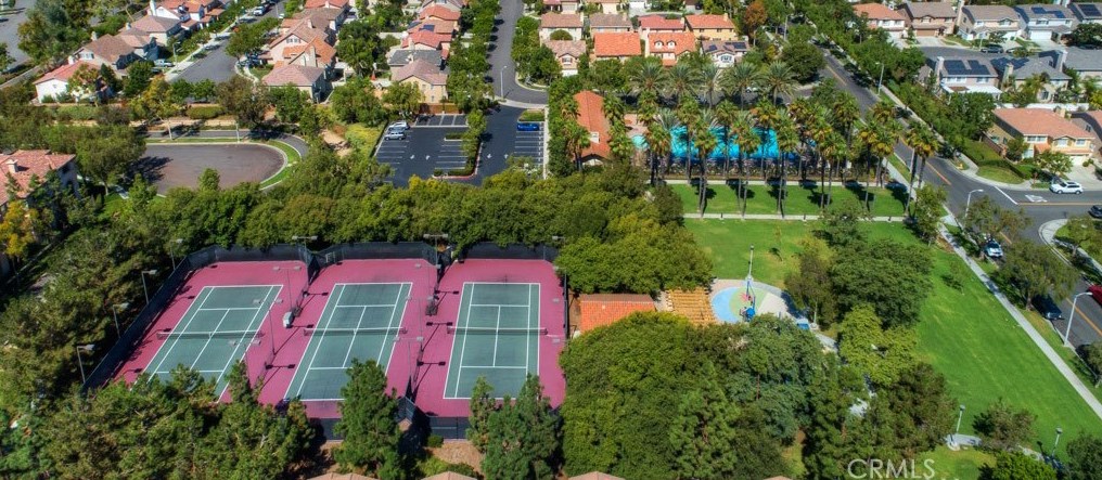 28 Moonstone, Irvine CA  92602-1610 exterior