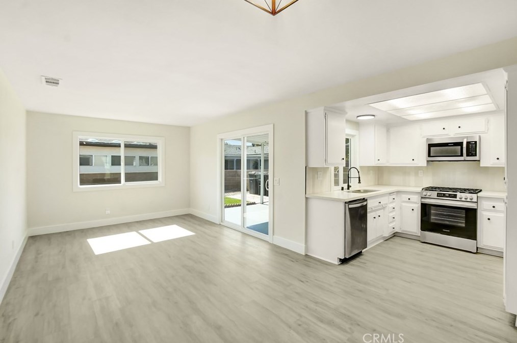 2305 El Grande St, Hemet, CA 92545-1601