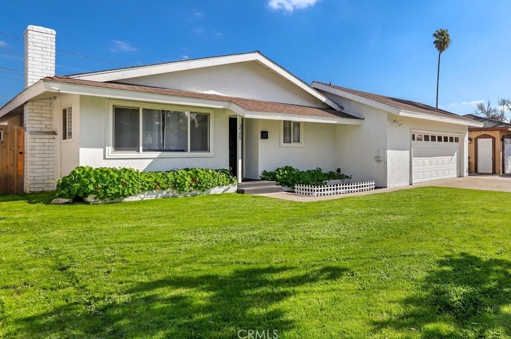 225 S Feldner Rd, Orange, CA 92868