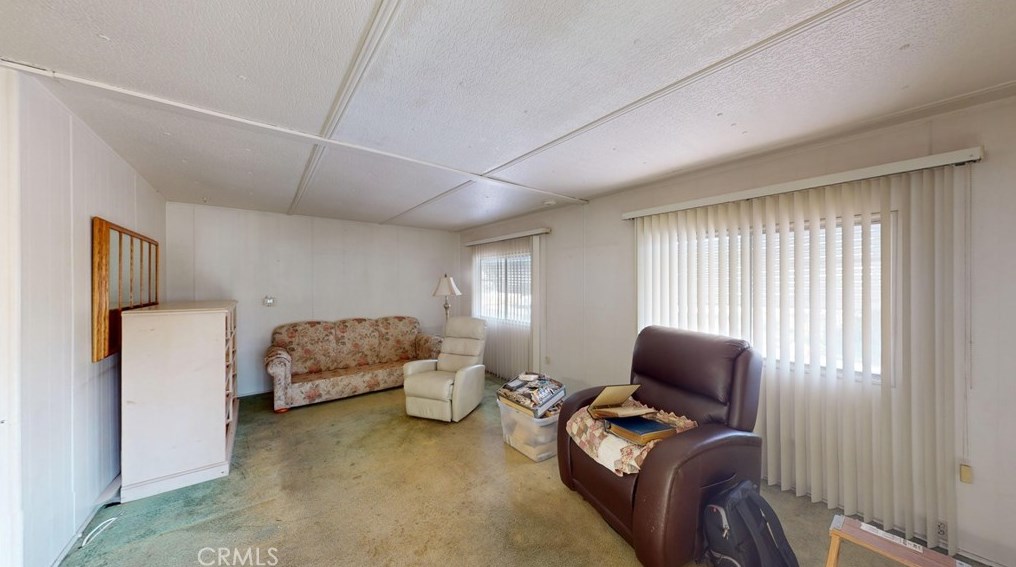 10681 Oak St #14, Los Alamitos, CA 90720