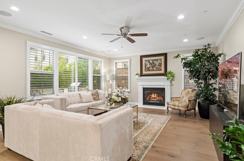 59 Hazelton, Irvine CA  92620-2189 exterior