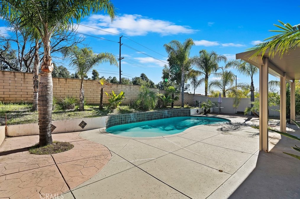 10164 Sycamore Canyon Rd, Moreno Valley, CA 92557-1862