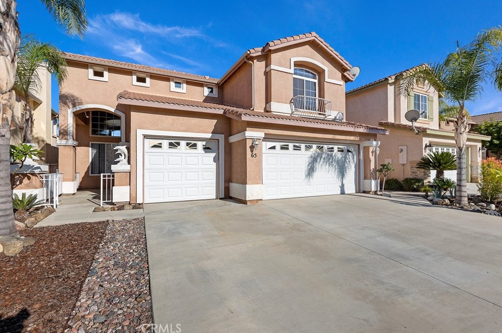 65 Villa Valtelena, Lake Elsinore, CA 92532