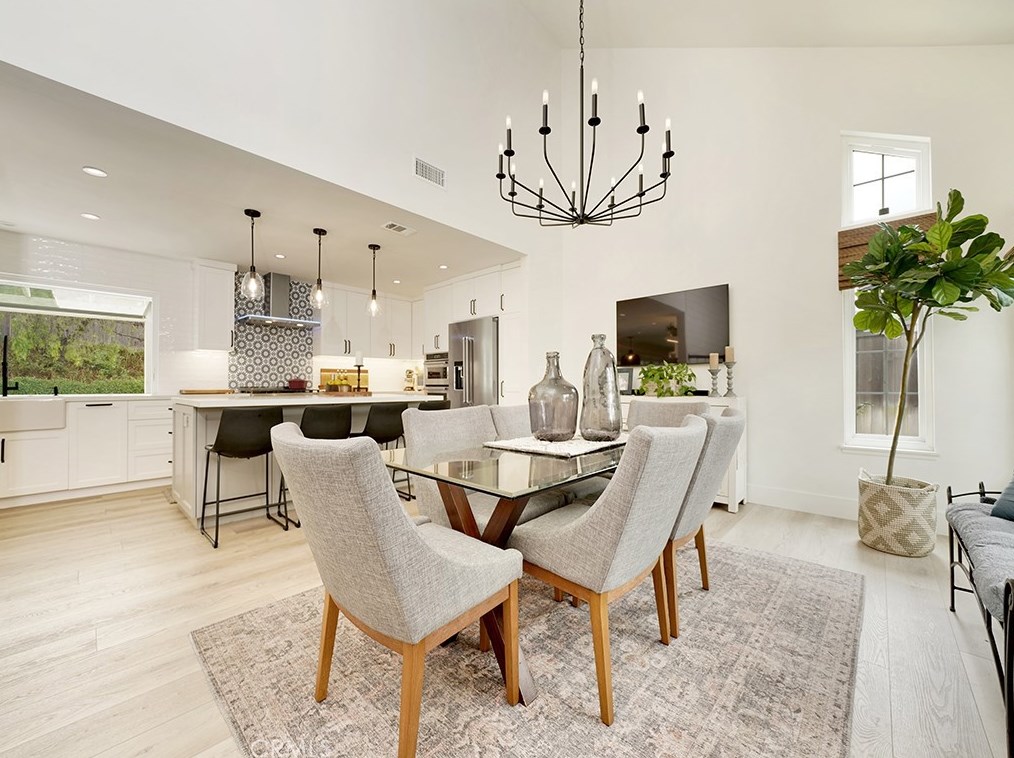 7639 E Lemon Creek Cir, Orange, CA 92869