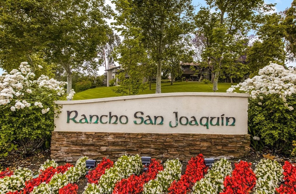 16 Montanas Sud, Irvine CA  exterior