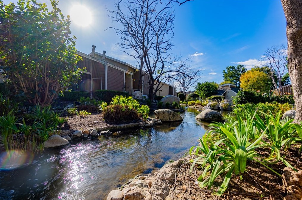 62 Lakepines, Irvine CA  92620-1916 exterior