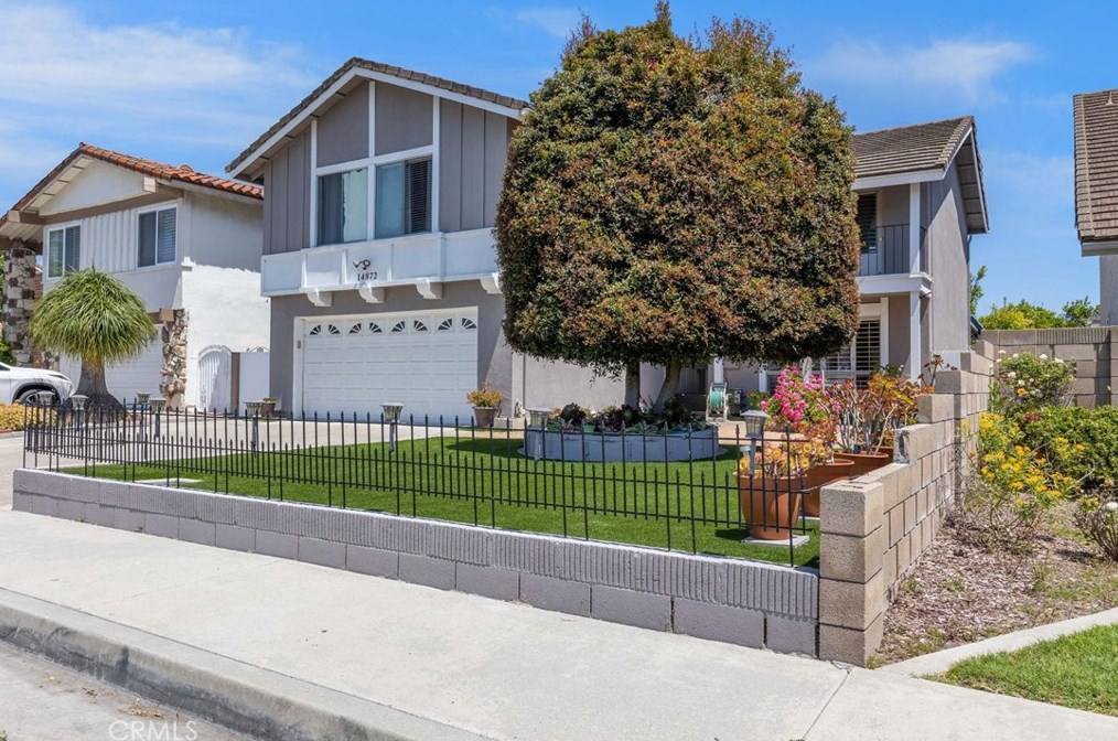 14872 Elm Ave, Irvine CA  92606-2610 exterior