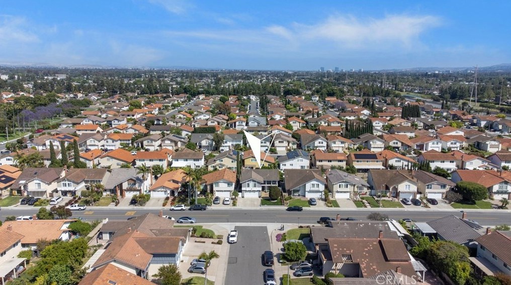 14872 Elm Ave, Irvine CA  92606-2610 exterior