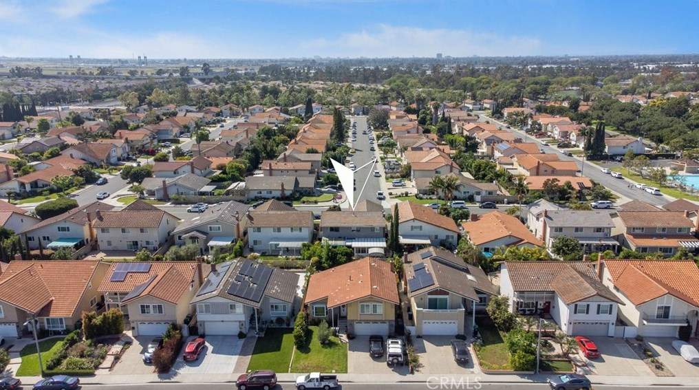 14872 Elm Ave, Irvine CA  92606-2610 exterior