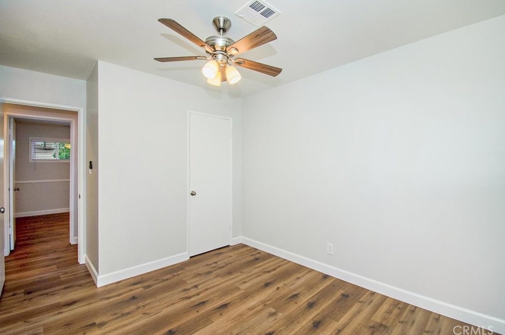 1413 Beacon Ave, Anaheim CA  92802-1717 exterior