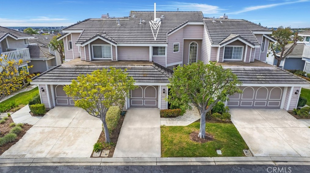 14 Pemberton Pl, Laguna Beach, CA 92677-4752