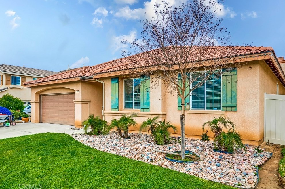 1318 Sunset Ave, Perris, CA 92571-3791