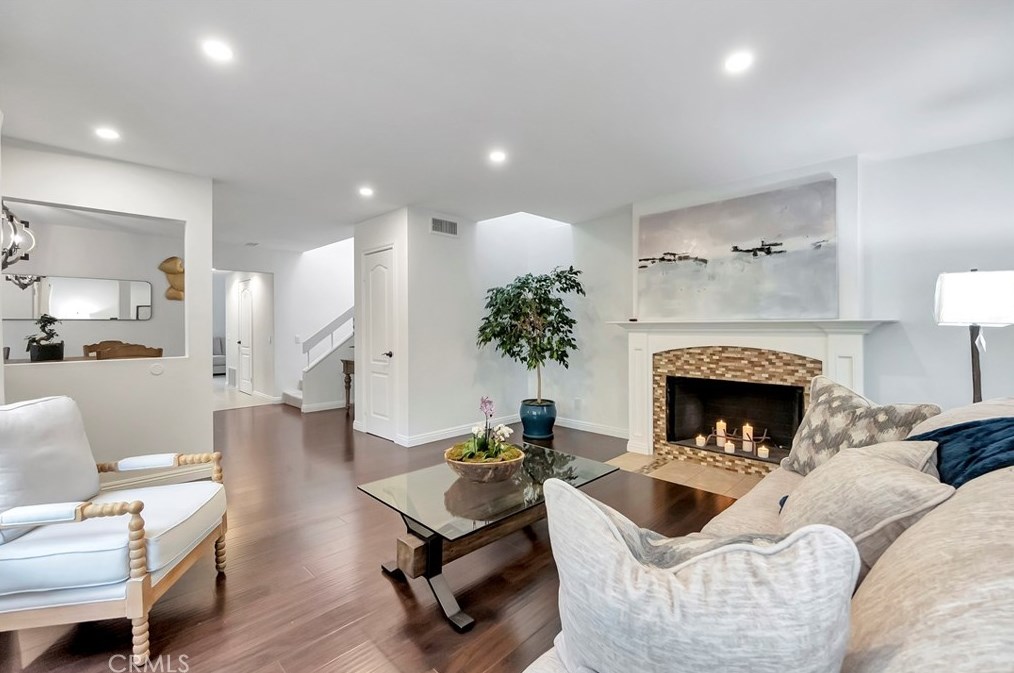 31 Terracima, Irvine CA  92620-2500 exterior