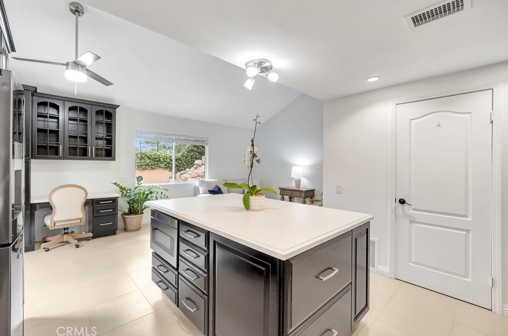 31 Terracima, Irvine CA  92620-2500 exterior