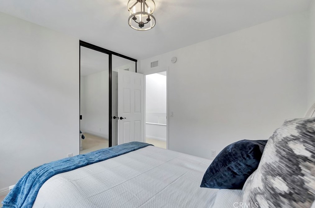 31 Terracima, Irvine CA  92620-2500 exterior