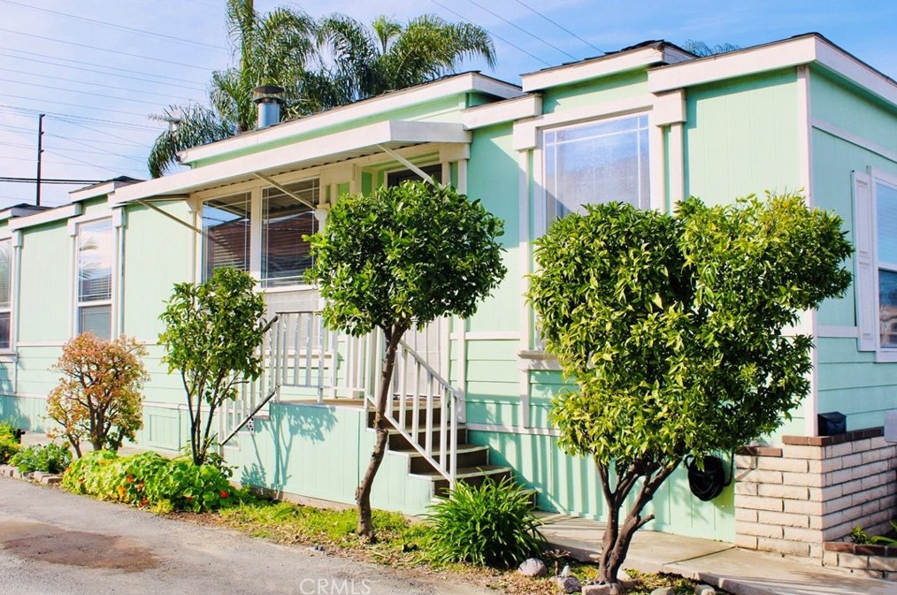 13202 Hoover St, Westminster, CA 92683-0700