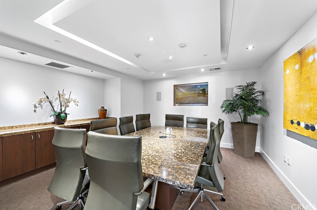 5082 Scholarship, Irvine CA  92612-5695 exterior