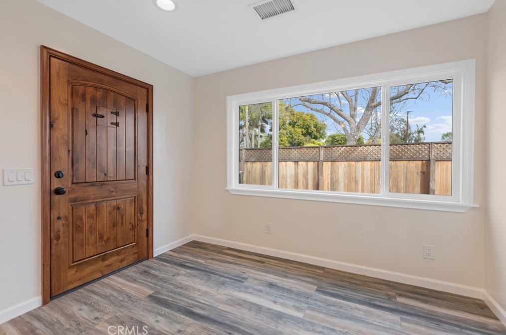2063 President Pl, Costa Mesa CA  92627-4013 exterior