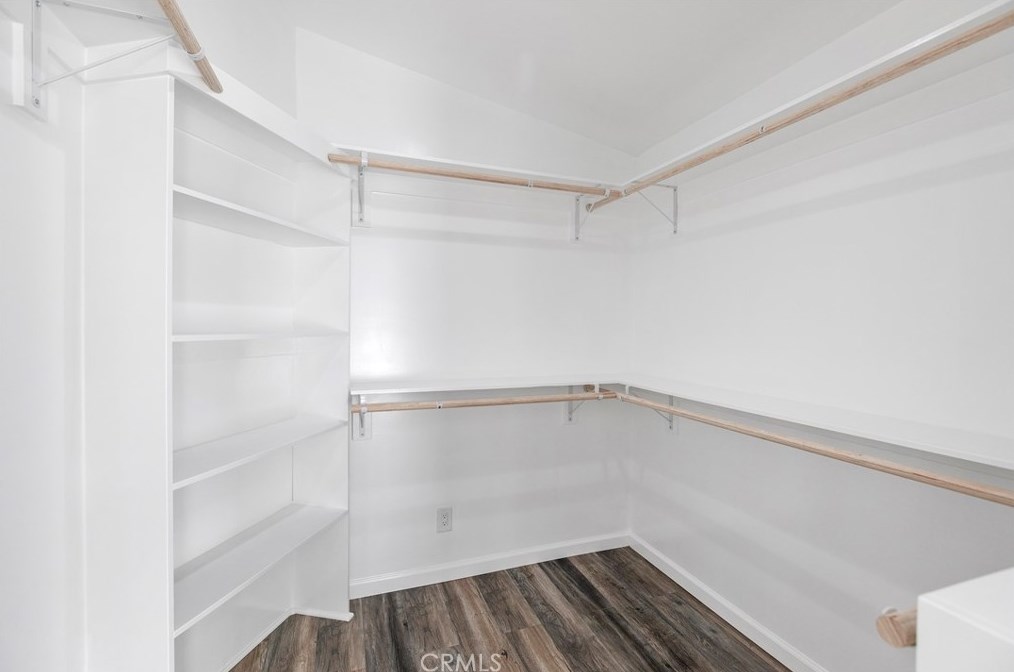 2063 President Pl, Costa Mesa CA  92627-4013 exterior