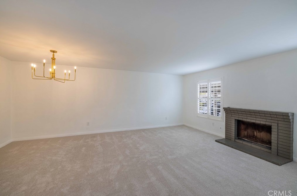 2889 Sanford Ln, Carlsbad, CA 92010