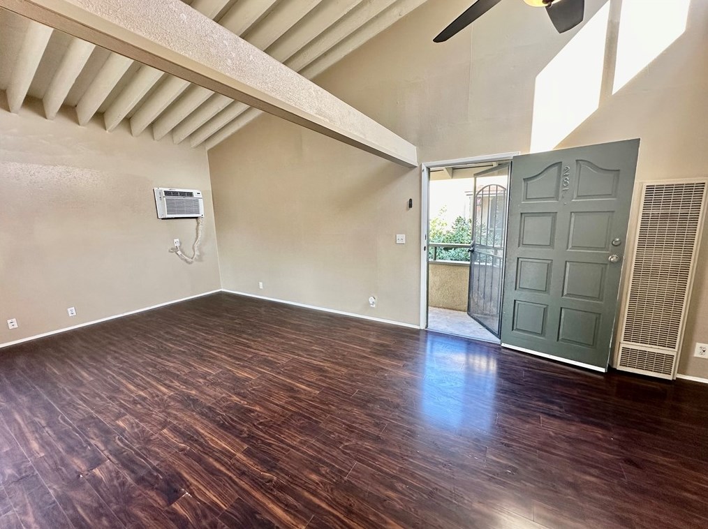 1001 W Stevens Ave #287, Santa Ana, CA 92707